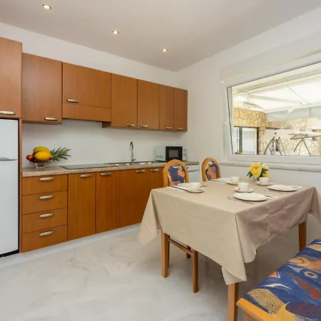 Apartment Amarie 2 Dramalj