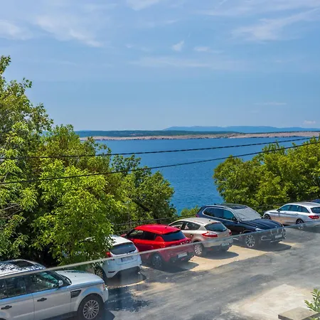 Amarie 2 Apartment *