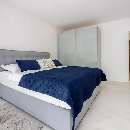 Amarie 2 Apartamento *